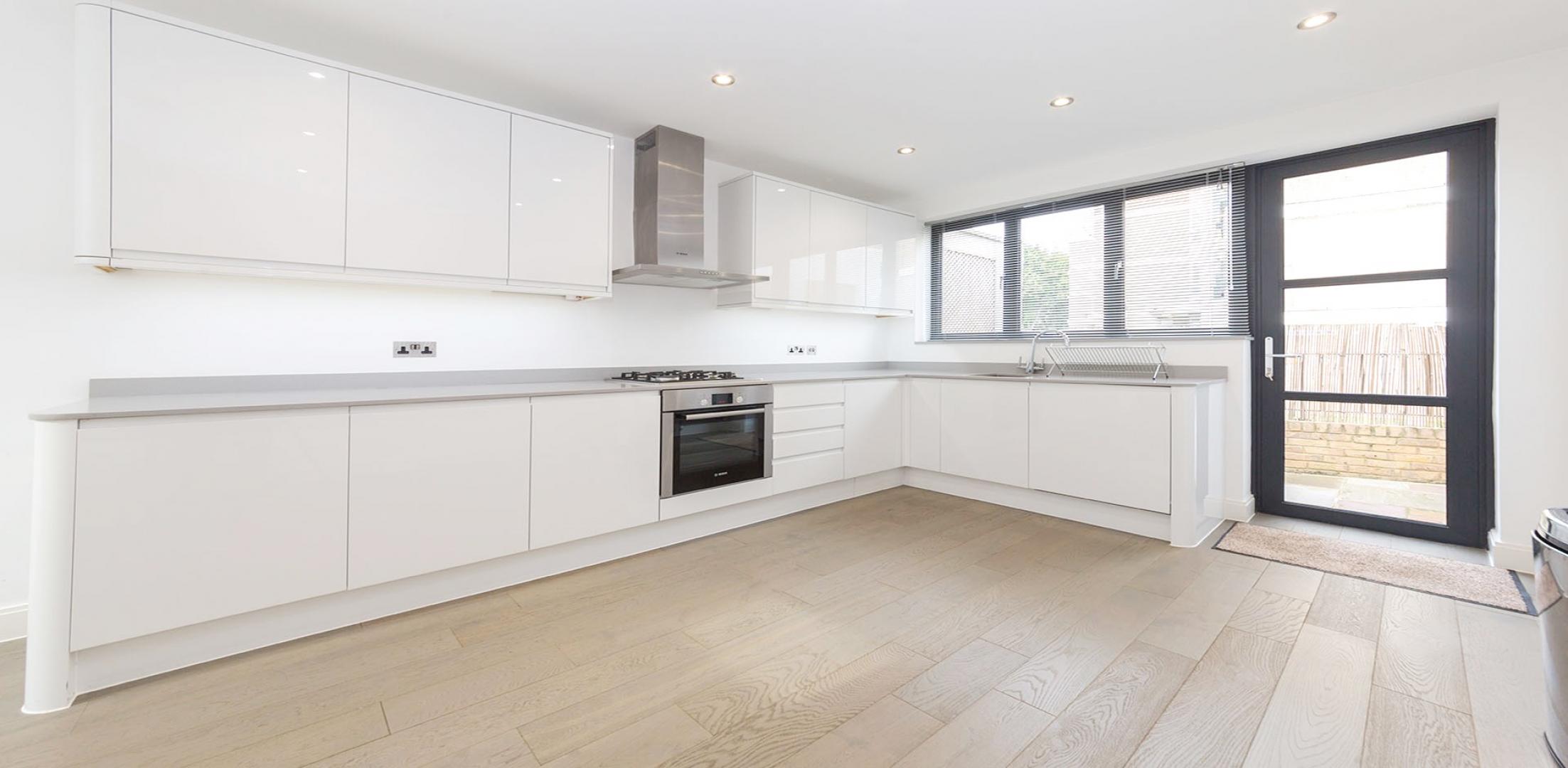 			2 Bedroom, 1 bath, 1 reception Apartment			 Cressy Road, HAMPSTEAD HEATH